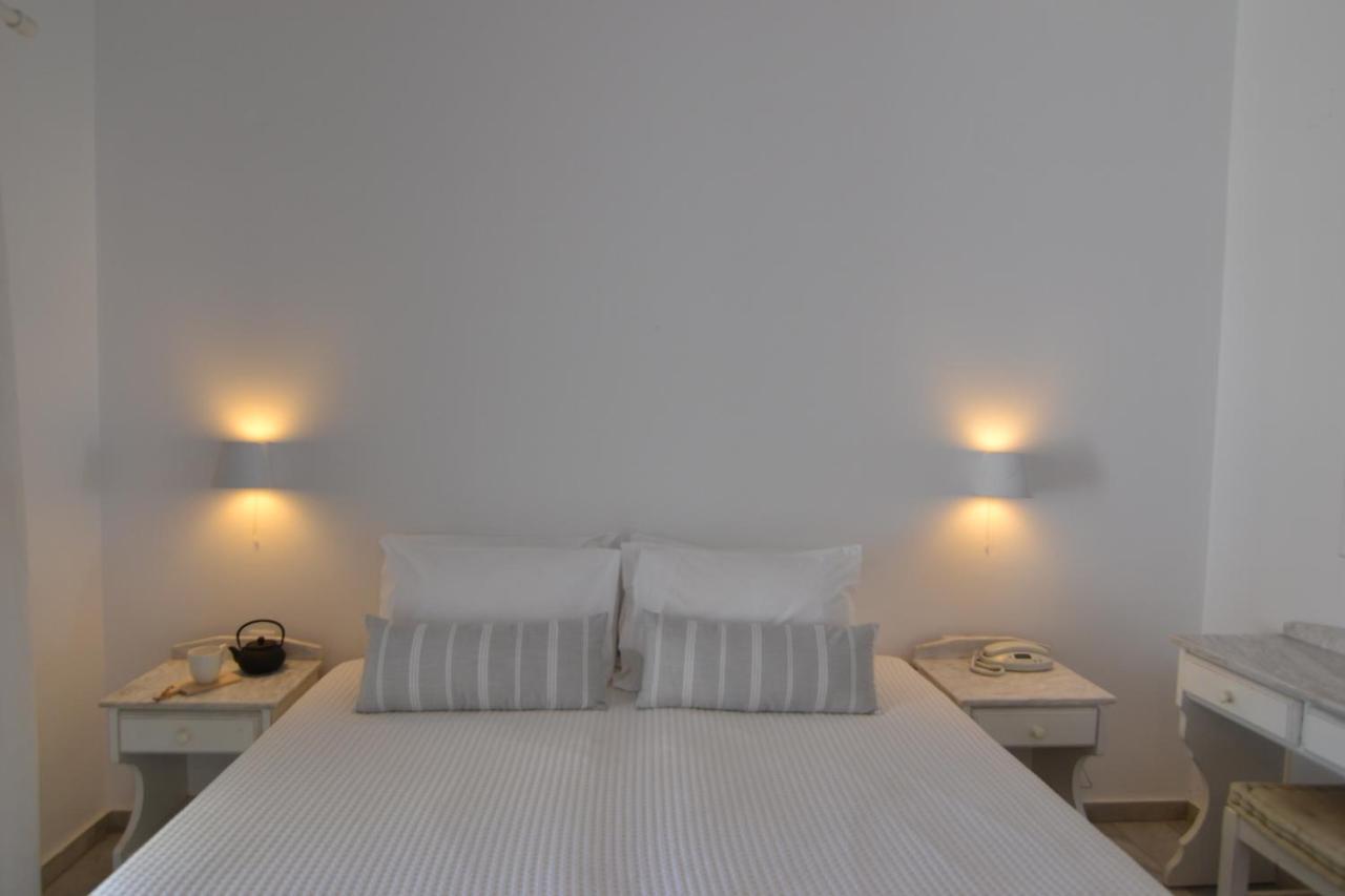 Artemis Hotel Antiparos Buitenkant foto