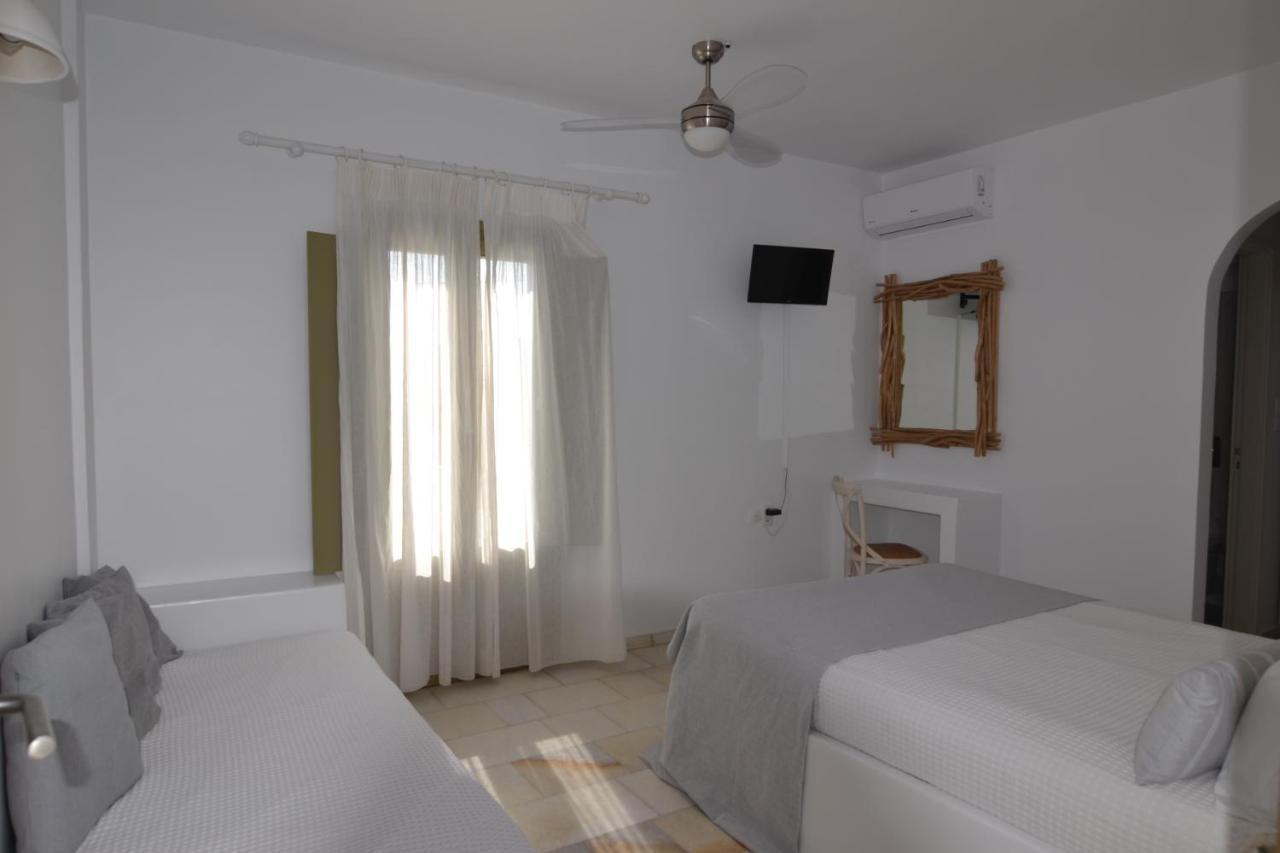 Artemis Hotel Antiparos Buitenkant foto