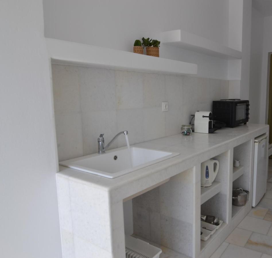 Artemis Hotel Antiparos Buitenkant foto
