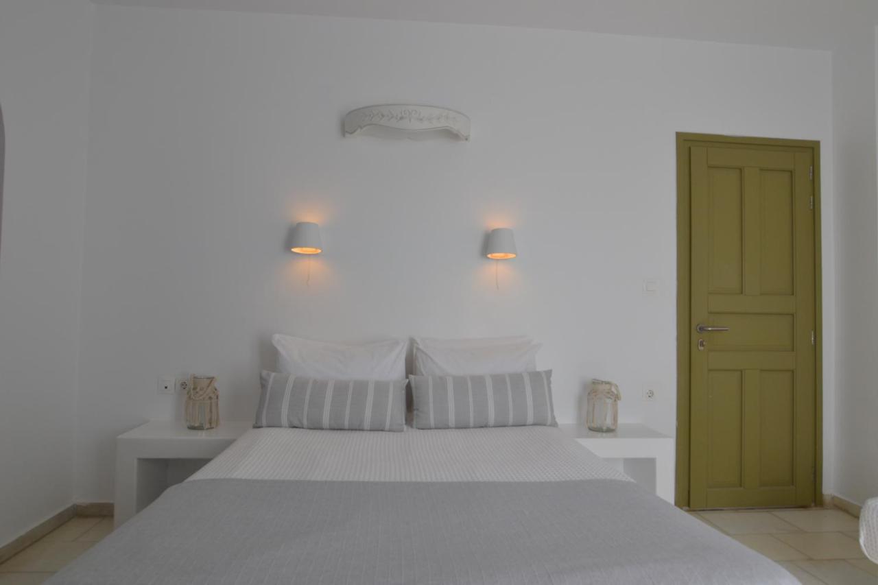 Artemis Hotel Antiparos Buitenkant foto