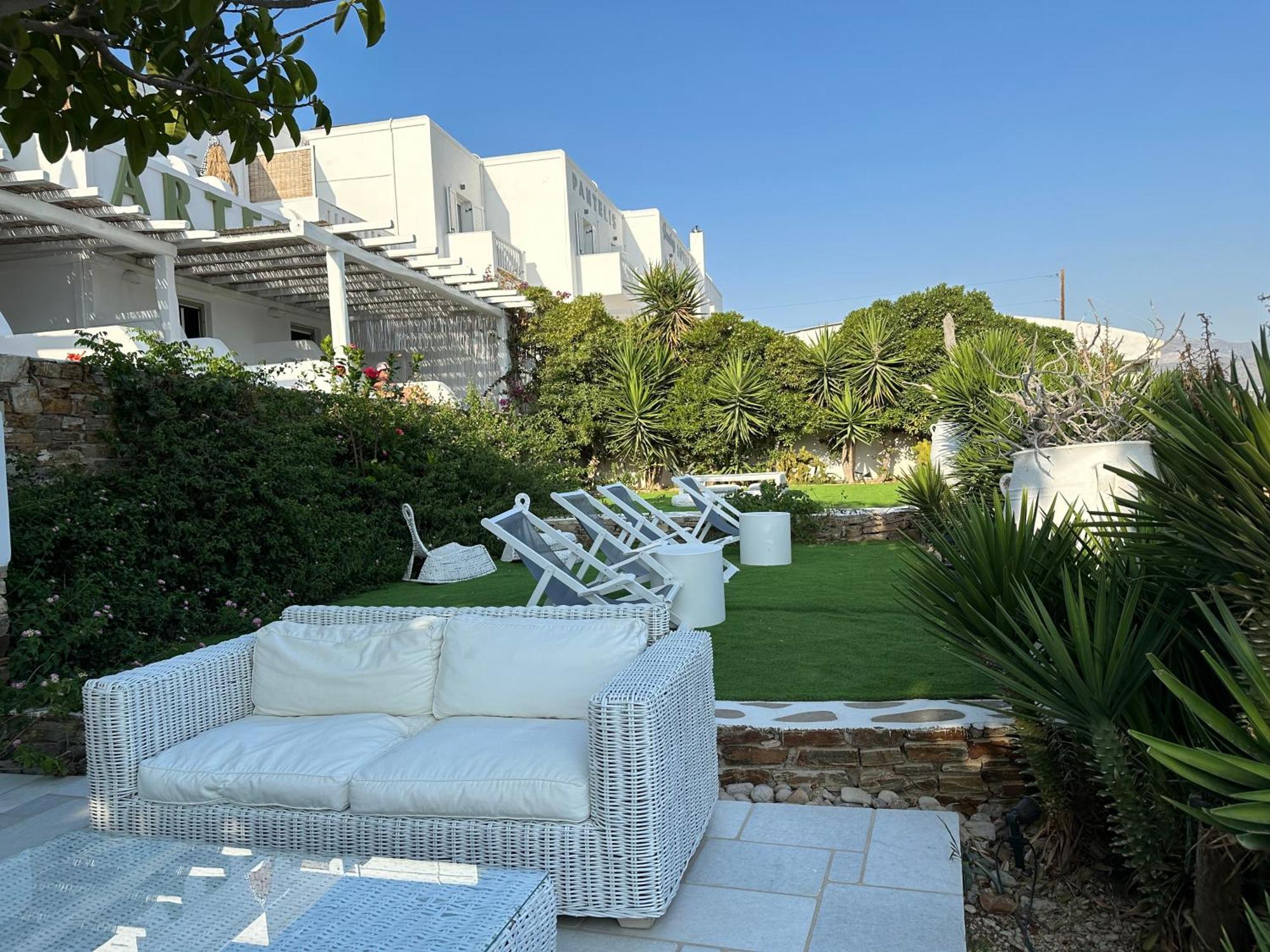 Artemis Hotel Antiparos Buitenkant foto