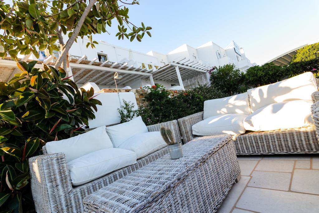 Artemis Hotel Antiparos Buitenkant foto
